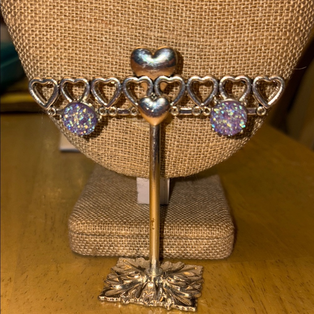 Silver Heart Earring Holder and studd earrings
